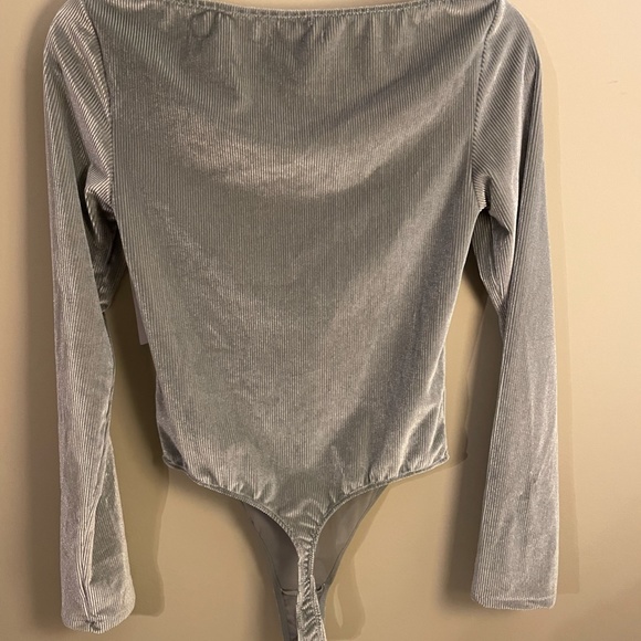 NWT Out From Under (Urban Outfitters) Peak-a-boo Velvet Bodysuit - Picture 4 of 5